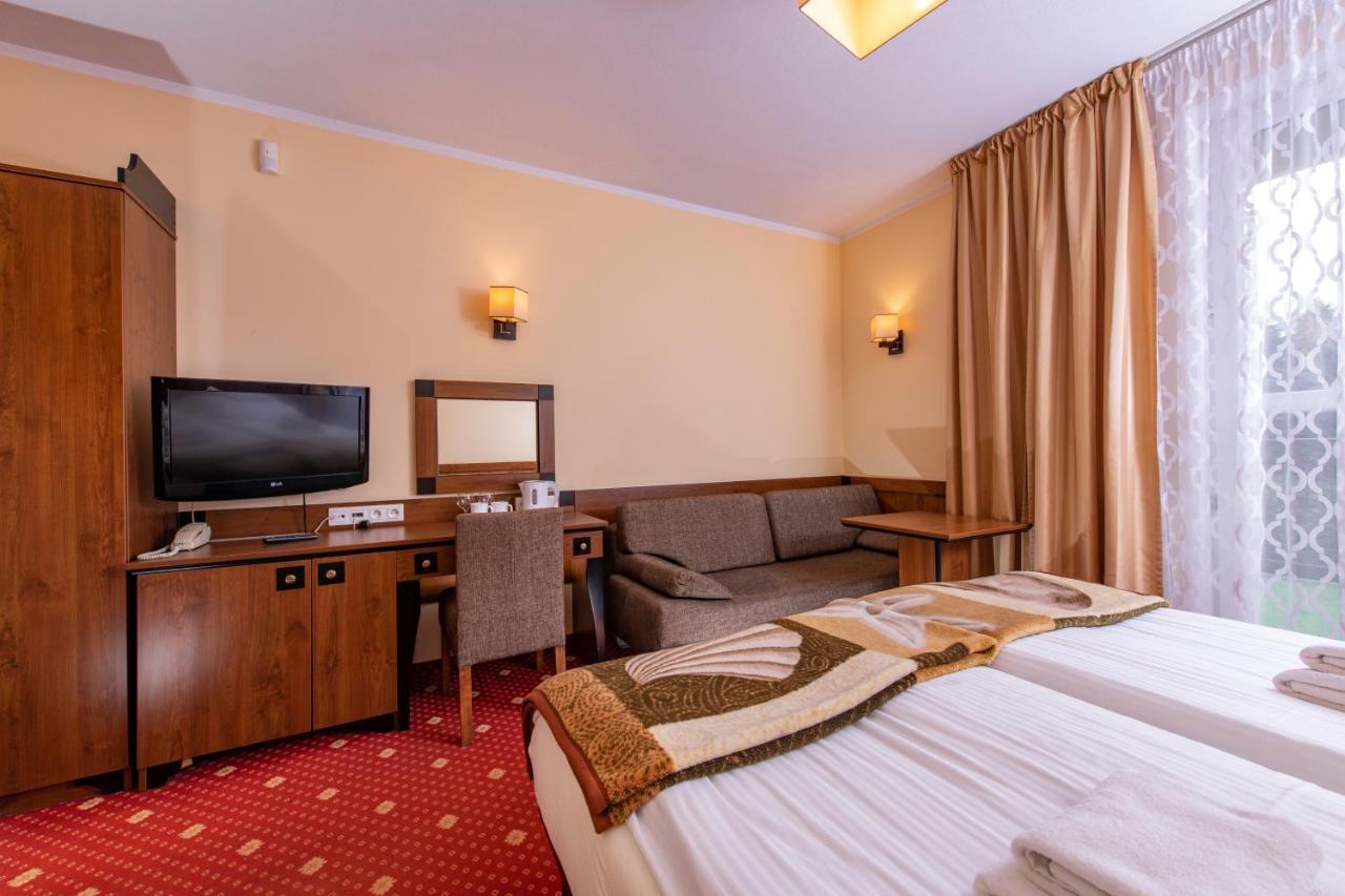Osrodek Rekreacyjny Aga Hotel Gaski  Exterior photo